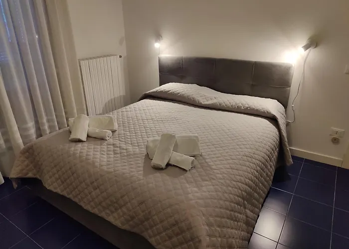 A Casa Di Jenny * カステル・ディ・サングロ